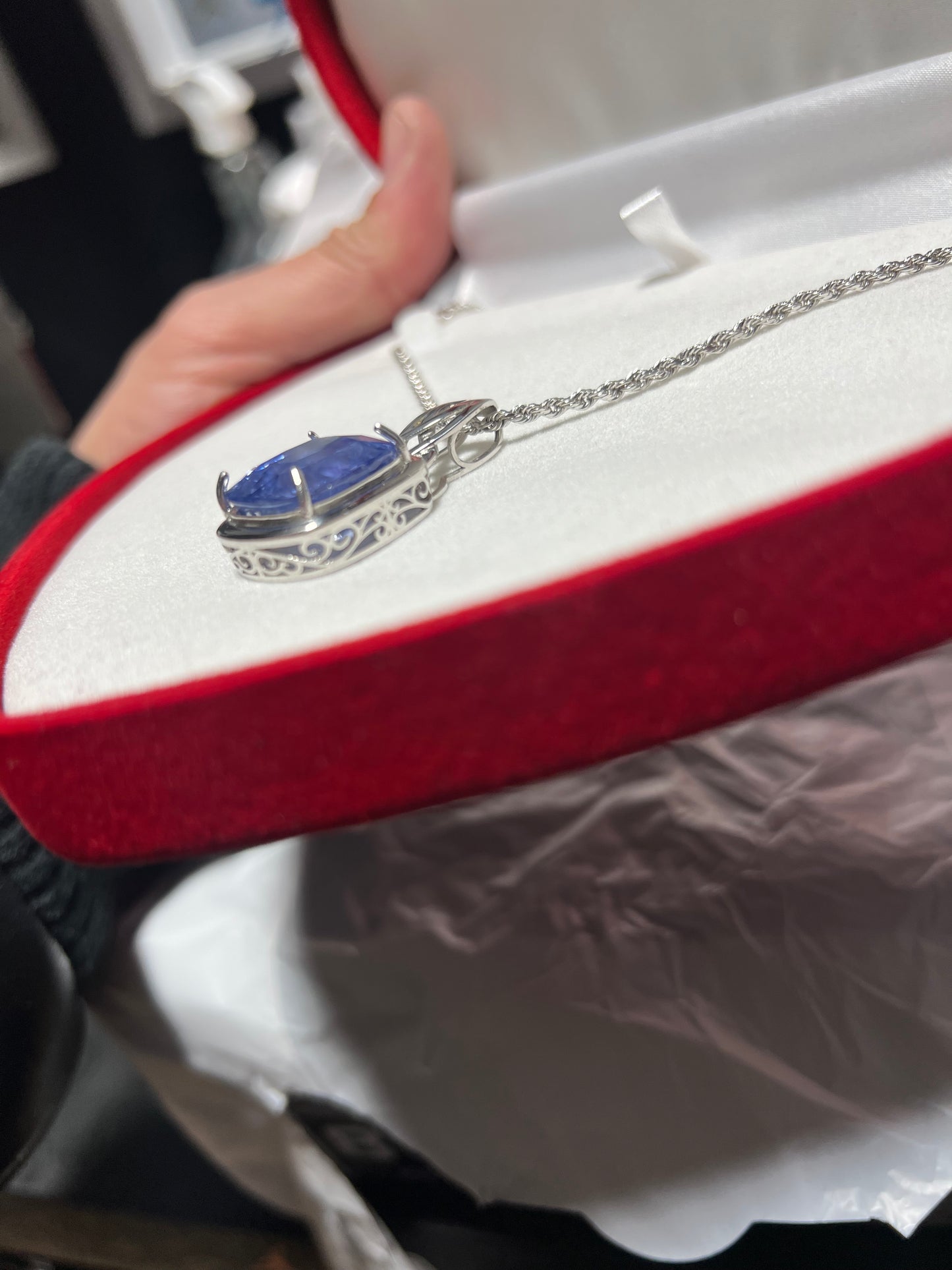 GIA Origin Report Certified 26.9 carat Blue Ceylon Sapphire Platinum Pendant 14k Gold necklace